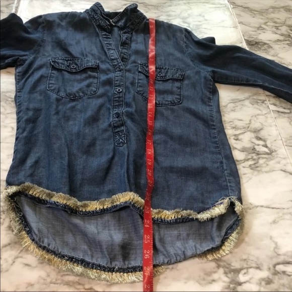 Cloth & Stone Chambray Gold Fringe Button Down Blouse Size Small - Picture 9 of 9